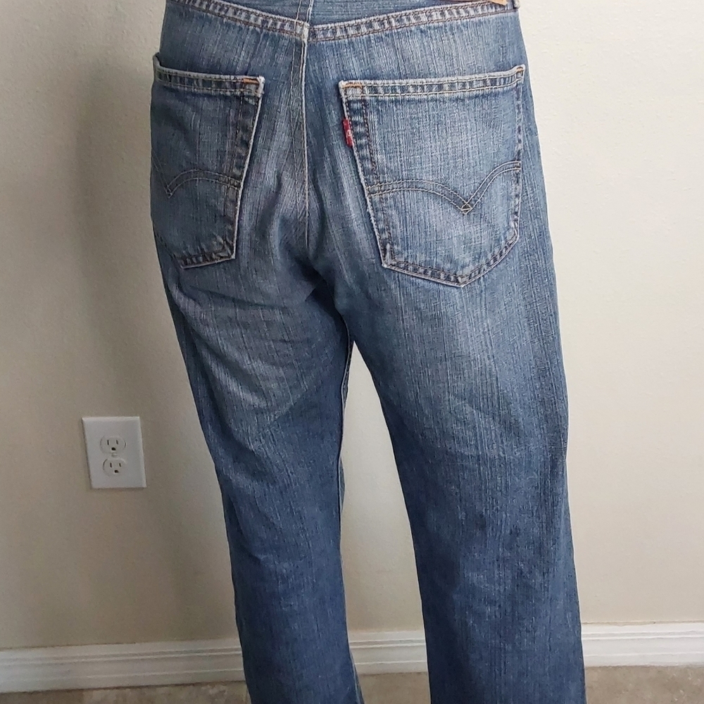 LEVIS STRAUSS 505 STRAIGHT HIGH RISE JEANS SIZE 32 X30 - Picture 4 of 6